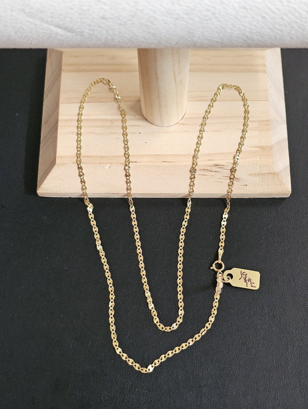14k Gold Necklace 22 Inch